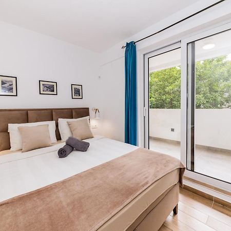 Paun Apartment Котор Екстериор снимка