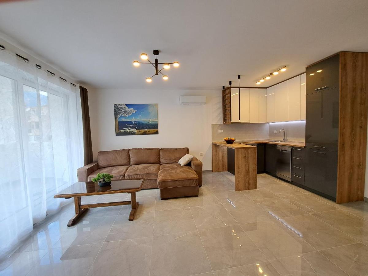Paun Apartment Котор Екстериор снимка