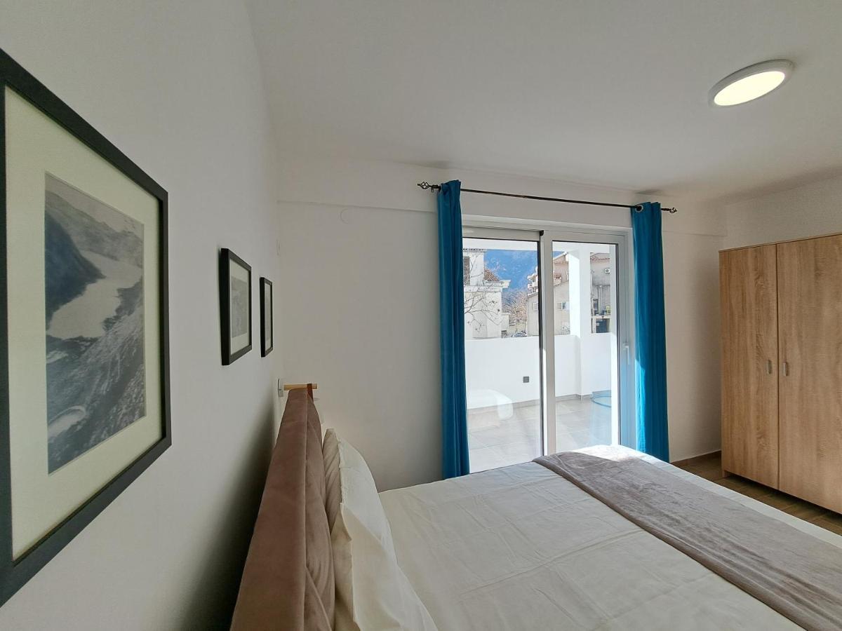 Paun Apartment Котор Екстериор снимка