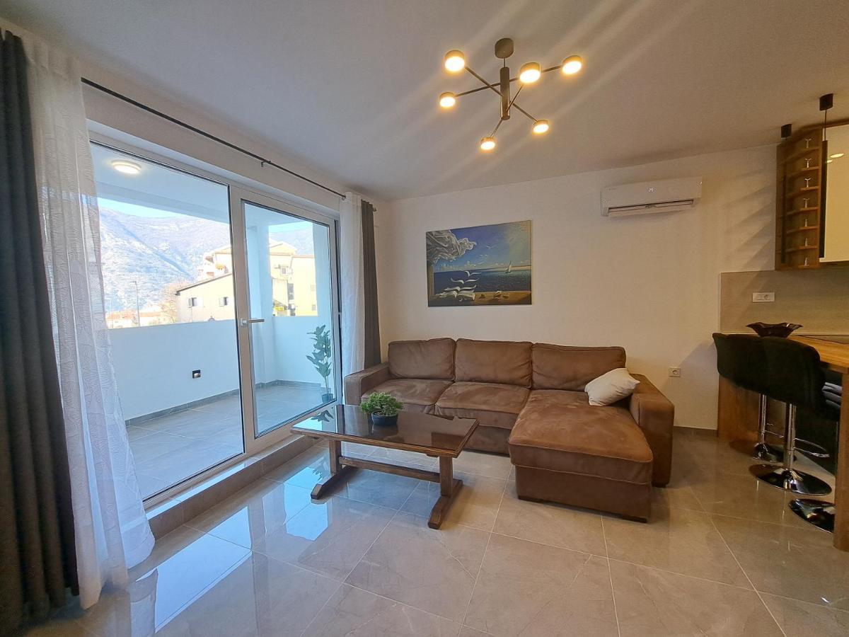 Paun Apartment Котор Екстериор снимка