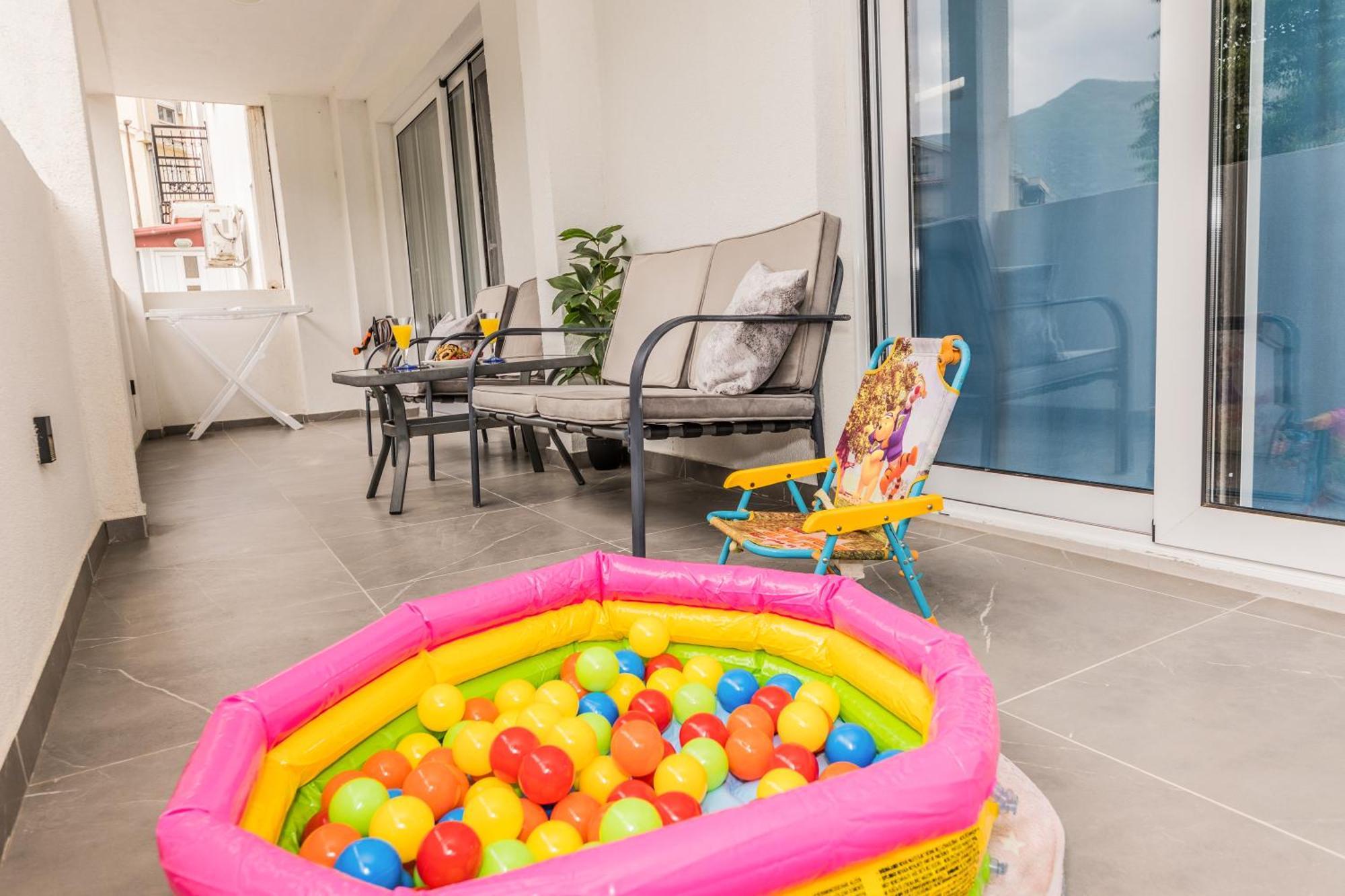 Paun Apartment Котор Екстериор снимка