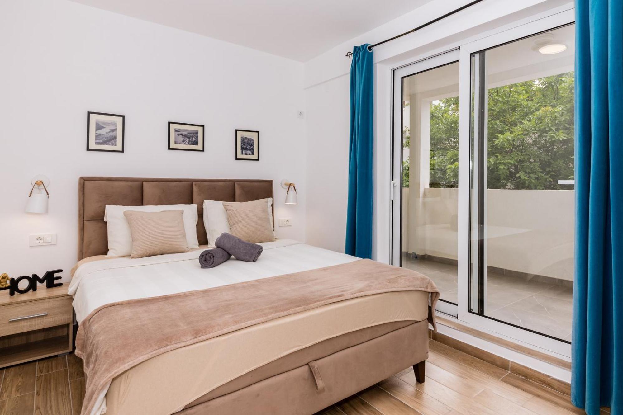Paun Apartment Котор Екстериор снимка